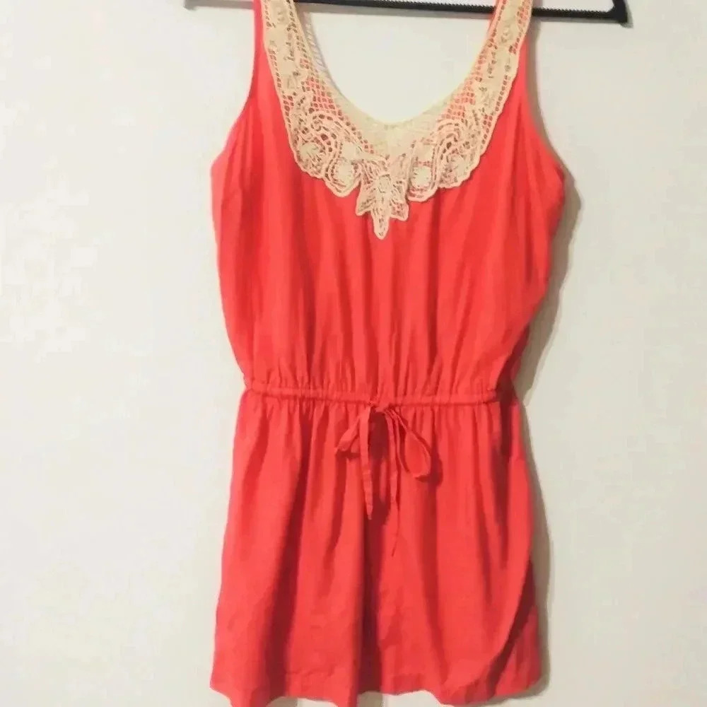 Imaginary Voyage Coral Top‎ Medium